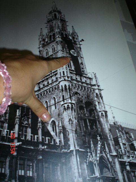 Mnich (89)
