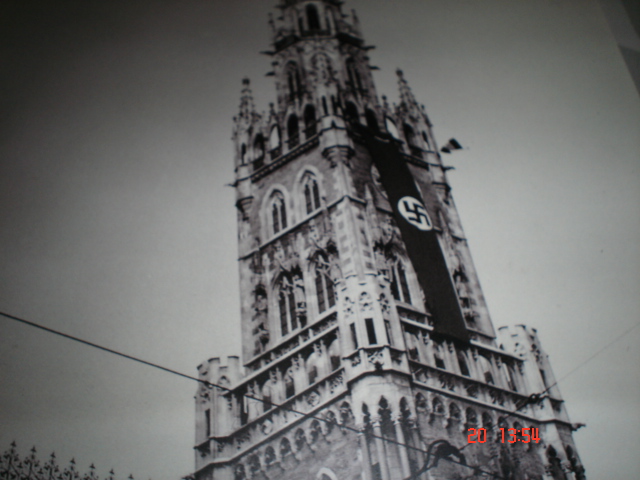 Mnich (90)